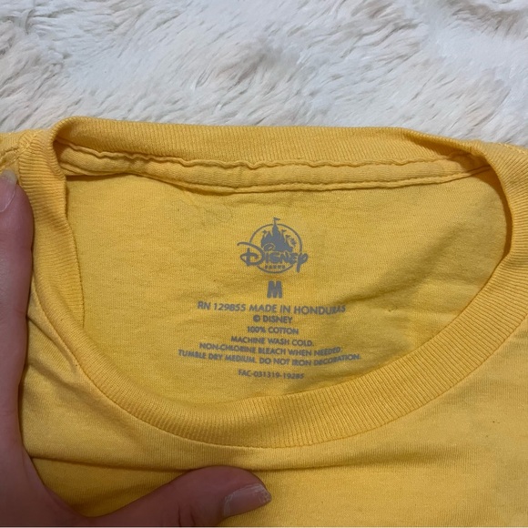 Disneyland Resort Yellow T-shirt and NWT Cap - Picture 5 of 5